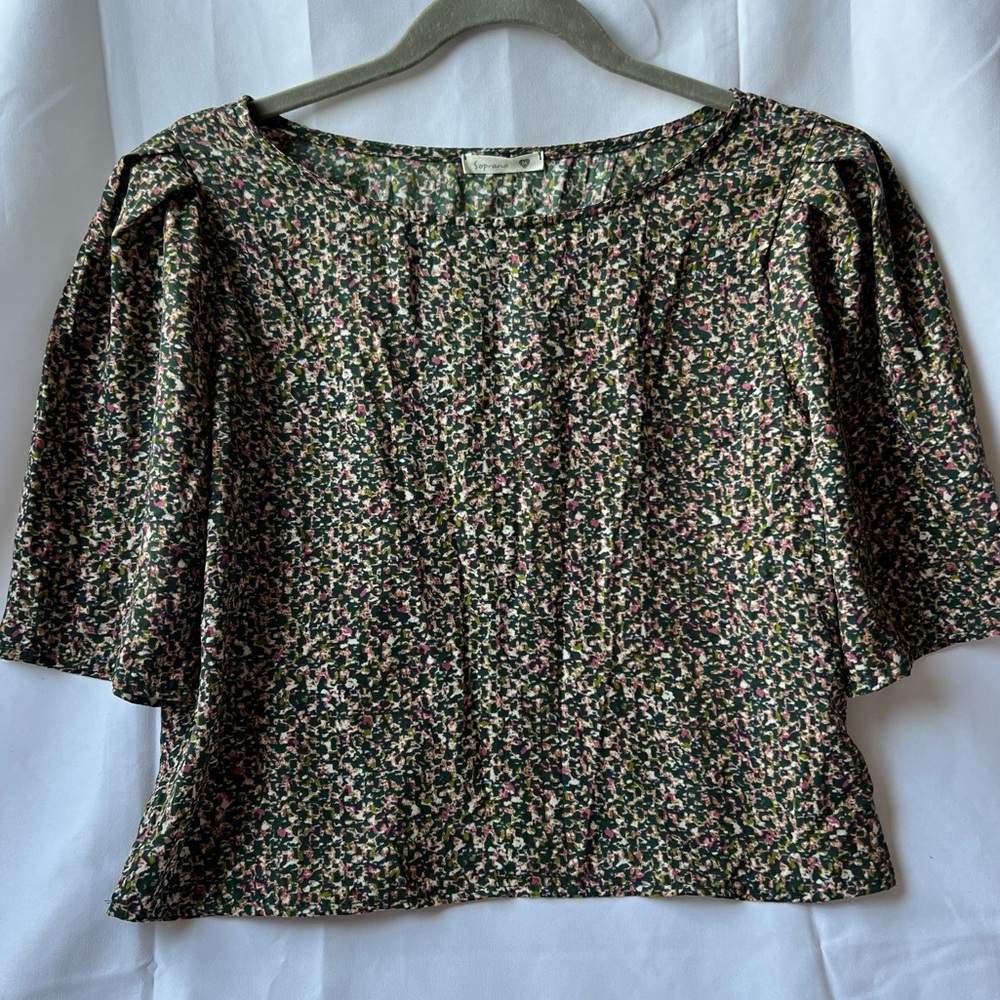 Soprano | Medium Green ,Yellow, Pink Design Crop Top